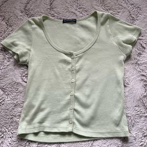 Brandy Melville cropped shirt